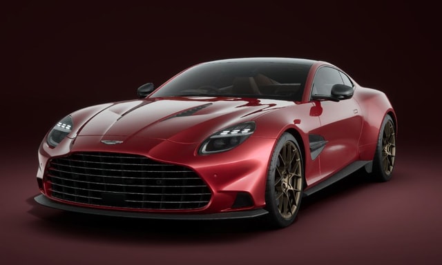 New Aston Martin Vanquish Unveiled; Retains V12, Has 345 KMPH Top Speed New Aston Martin Vanquish Unveiled; Retains V12, Has 345 KMPH Top Speed