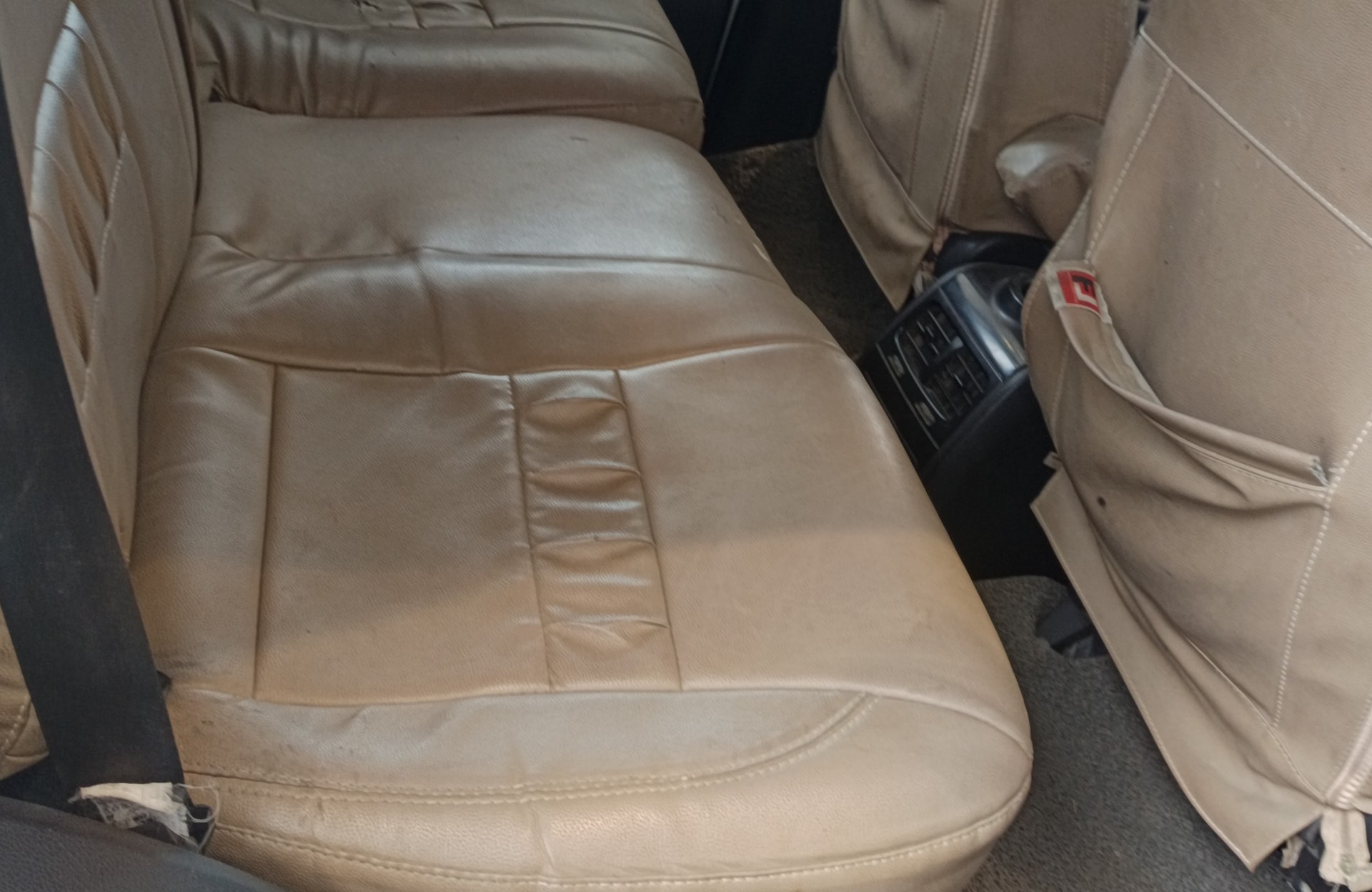 Used 2016 Tata Safari Storme Used 2016 Tata Safari Storme