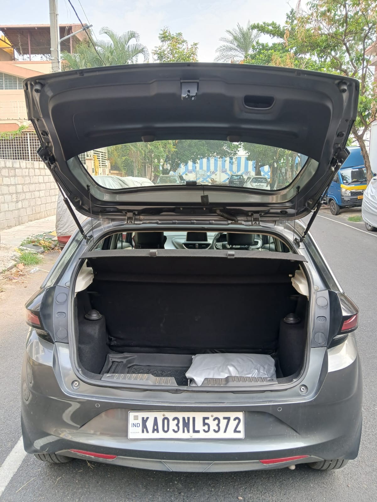 Used 2022 Tata Altroz Used 2022 Tata Altroz
