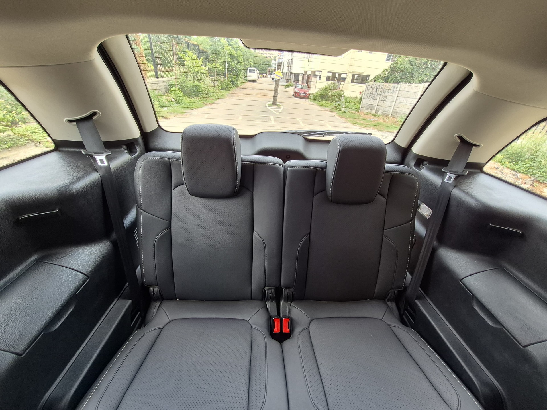 Used 2017 Tata Hexa Used 2017 Tata Hexa