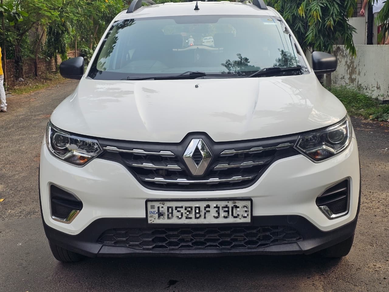 Used 2022 Renault Triber Used 2022 Renault Triber