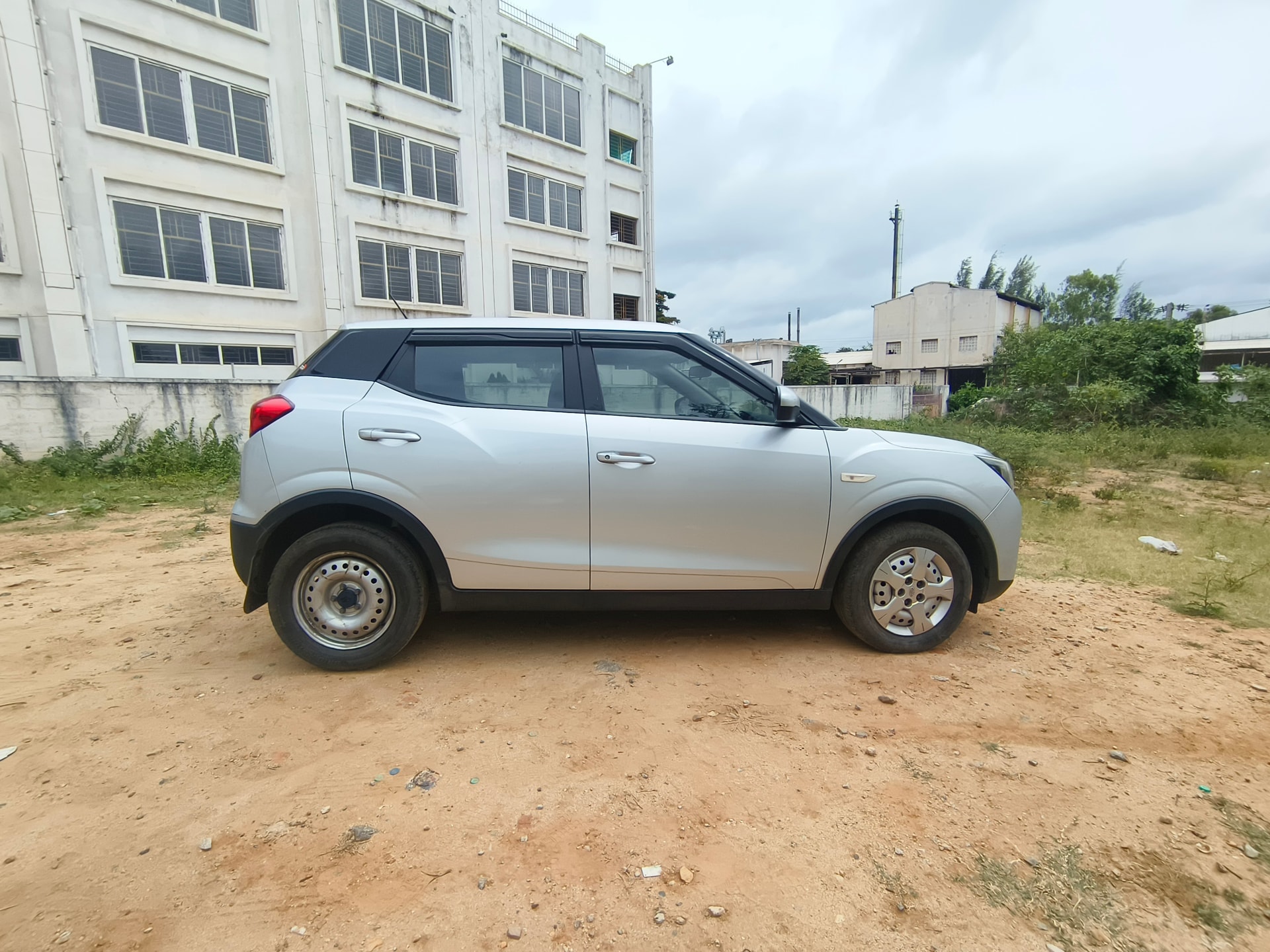 Used 2019 Mahindra XUV300 Used 2019 Mahindra XUV300