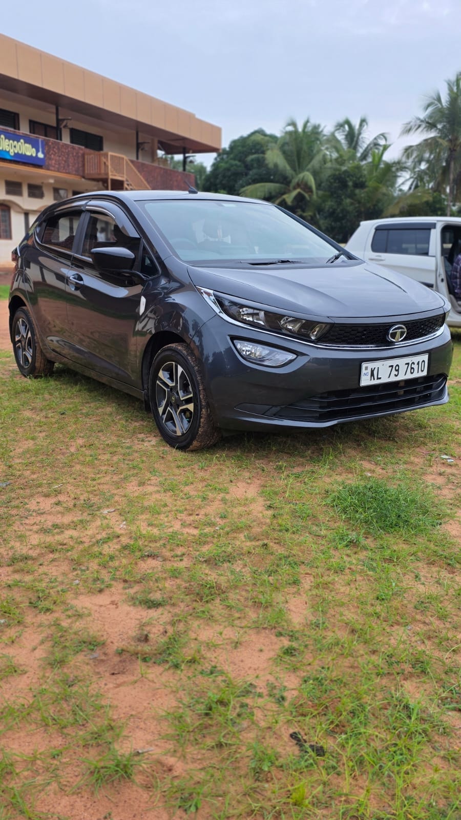Used 2020 Tata Altroz Used 2020 Tata Altroz