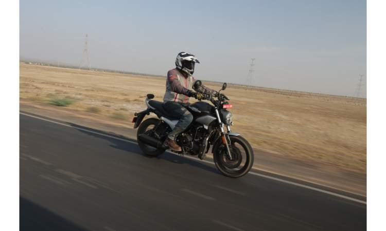 Hero mavrick 440 Hero mavrick 440 images