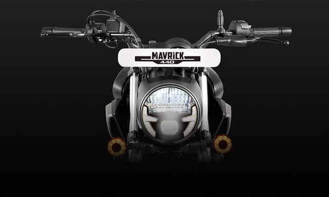 Hero Mavrick 440 Front View Hero Mavrick 440 Front View