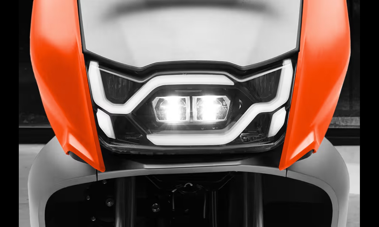 Headlight of Hero Vida V2 Headlight of Hero Vida V2 images