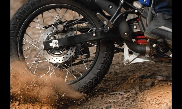 XPulse 210 Tyres One  XPulse 210 Tyres One