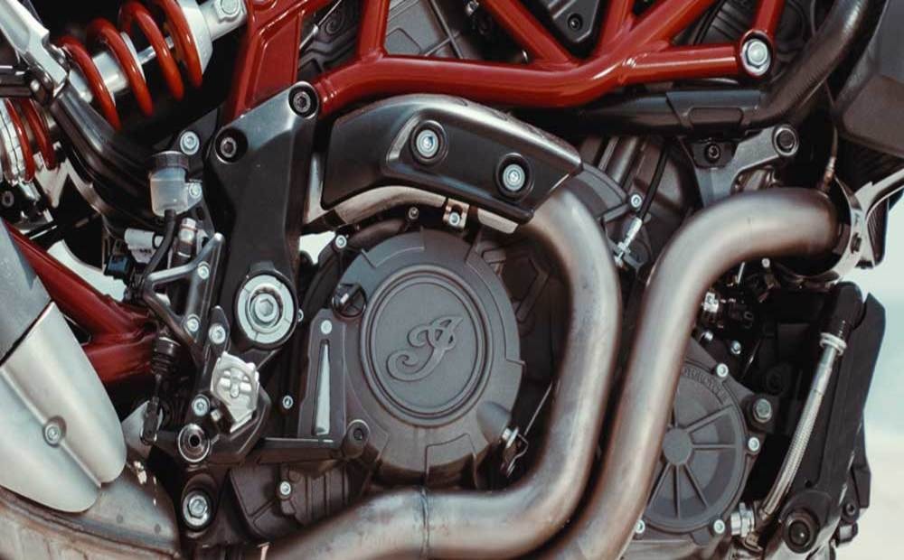 POWERFUL V-TWIN POWERFUL V-TWIN