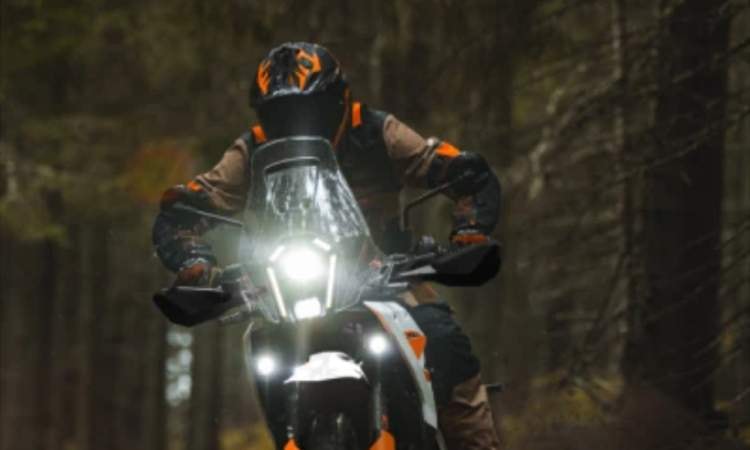 KTM 390 Adventure KTM 390 Adventure