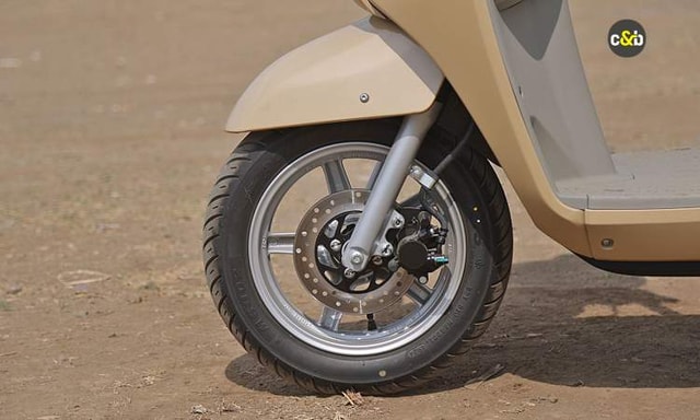 Suzuki New Access 125 Front Wheel Suzuki New Access 125 Front Wheel