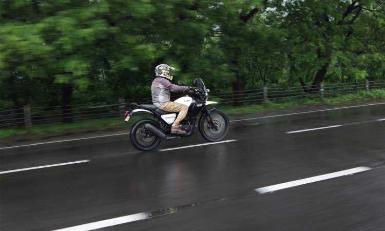 Yezdi Adventure Yezdi Adventure