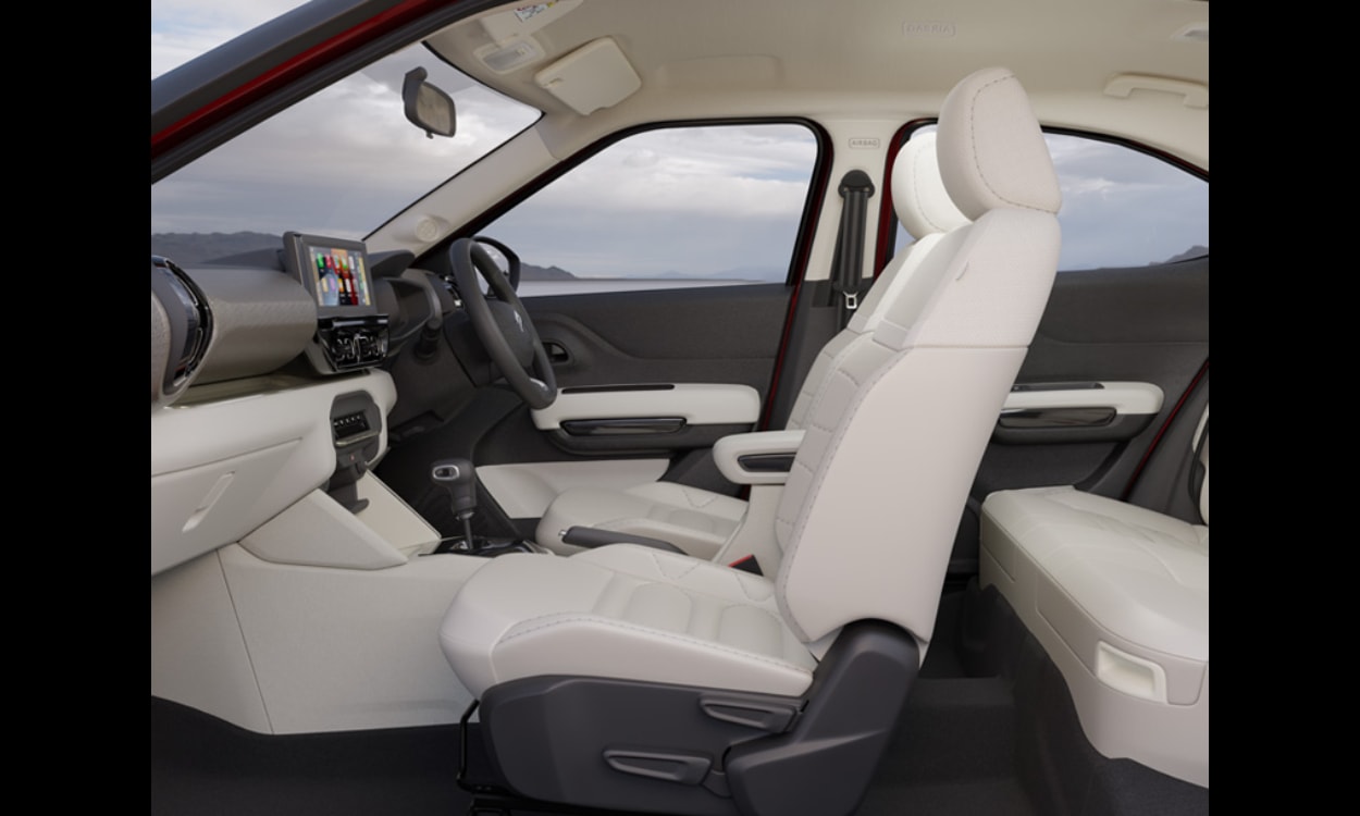 Citroen Basalt Striking Interiors Citroen Basalt Striking Interiors