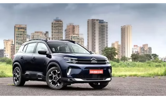 C5 Aircross Exterior Right Front Three Quarter 6 C5 Aircross Exterior Right Front Three Quarter 6