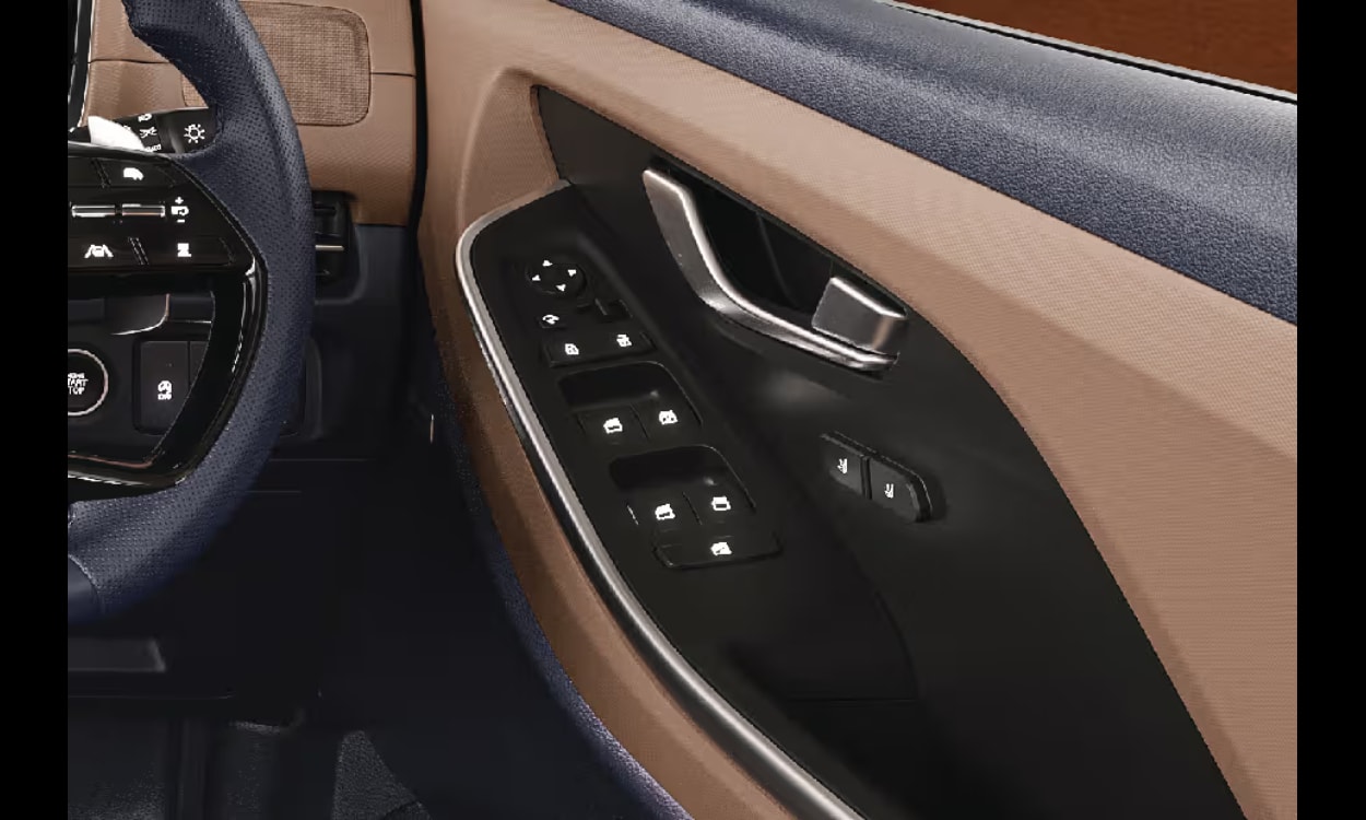 Hyundai alcazar door Controls Hyundai alcazar door Controls images