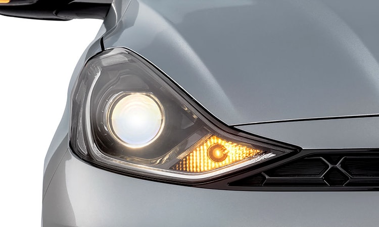 Hyundai_aura_headlight Hyundai_aura_headlight