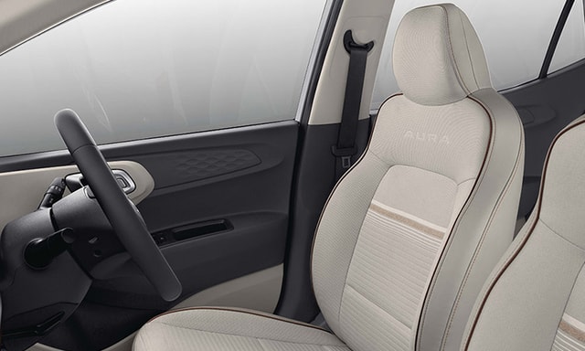 Hyundai_aura_front_cabin Hyundai_aura_front_cabin