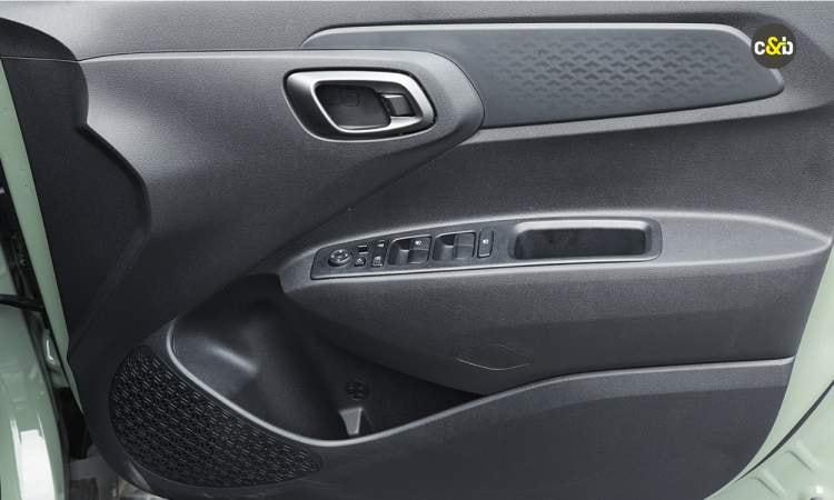 Hyundai Exter Door Storage Hyundai Exter Door Storage