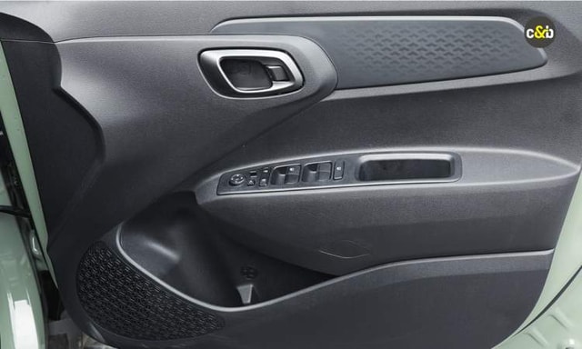 Hyundai Exter Door Storage Hyundai Exter Door Storage