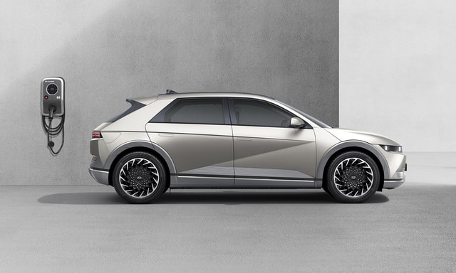 Hyundai Ioniq5 Sidelook Hyundai Ioniq5 Sidelook