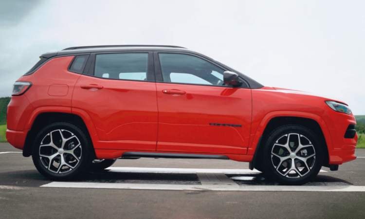Jeep Compass Sideview Jeep Compass Sideview