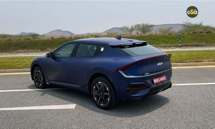 Kia EV6 Left Side View Kia EV6 Left Side View images