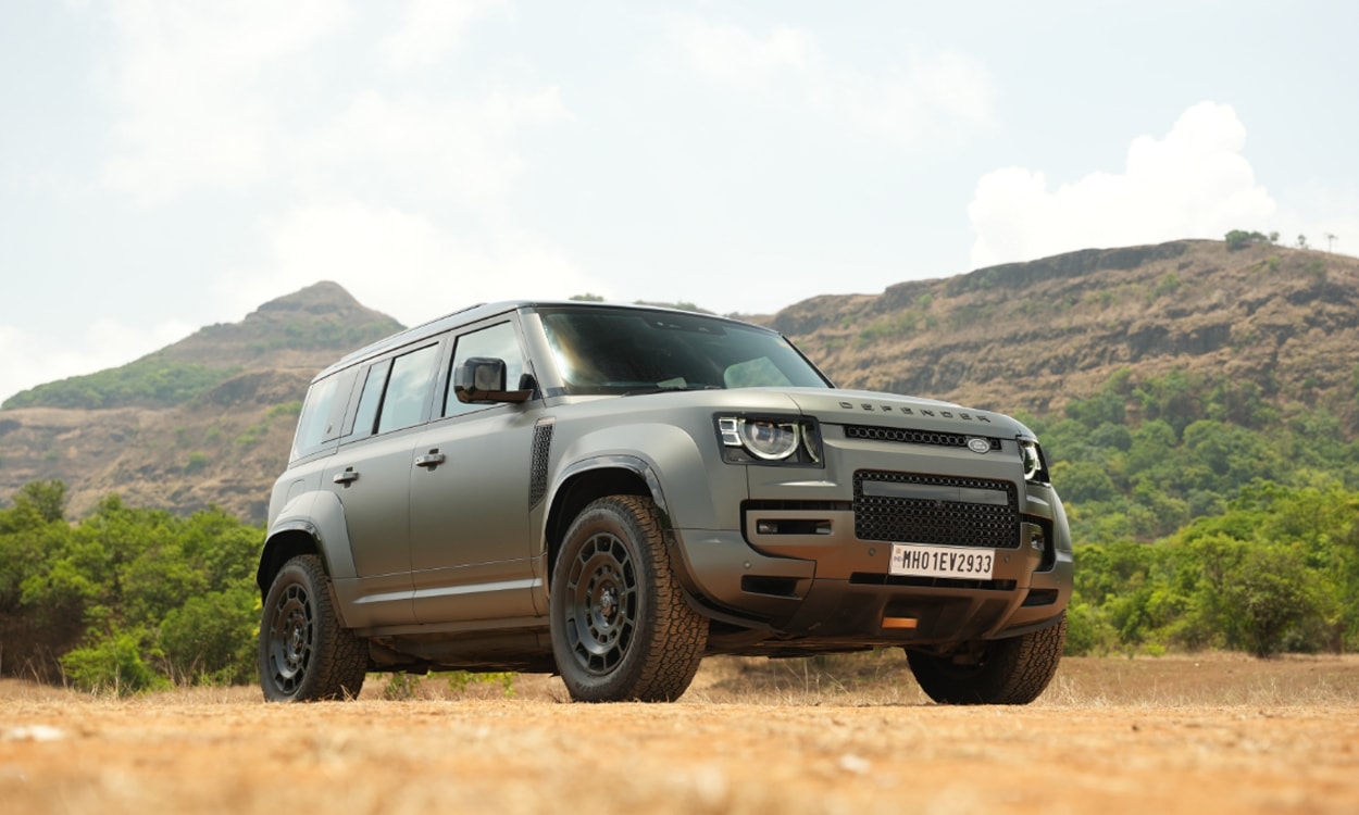 Land Rover Defender Exterior 2 Land Rover Defender Exterior 2