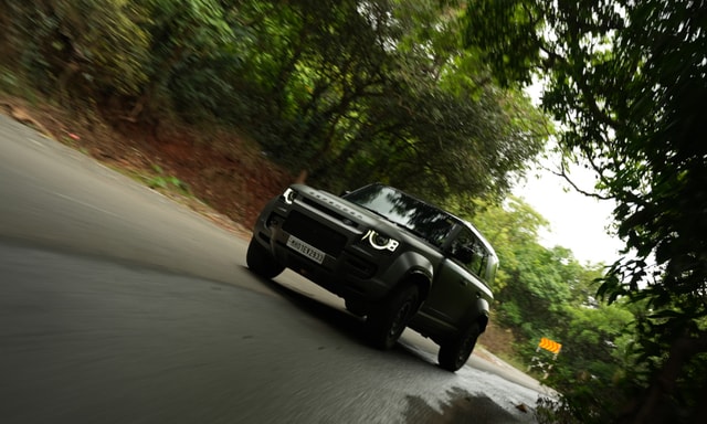 Land Rover Defender Ride View 6 Land Rover Defender Ride View 6