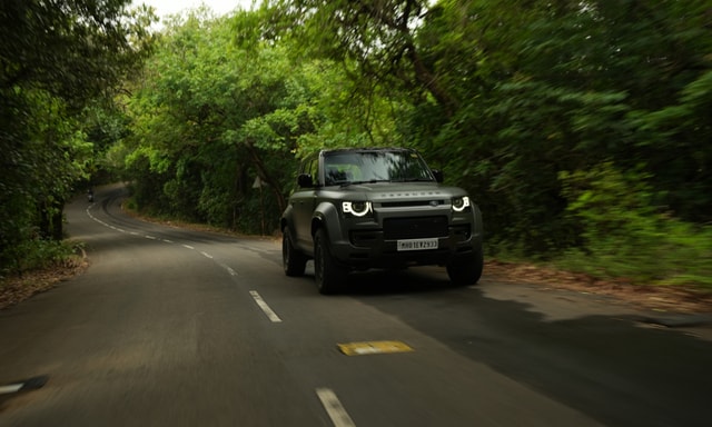 Land Rover Defender Ride View 4 Land Rover Defender Ride View 4