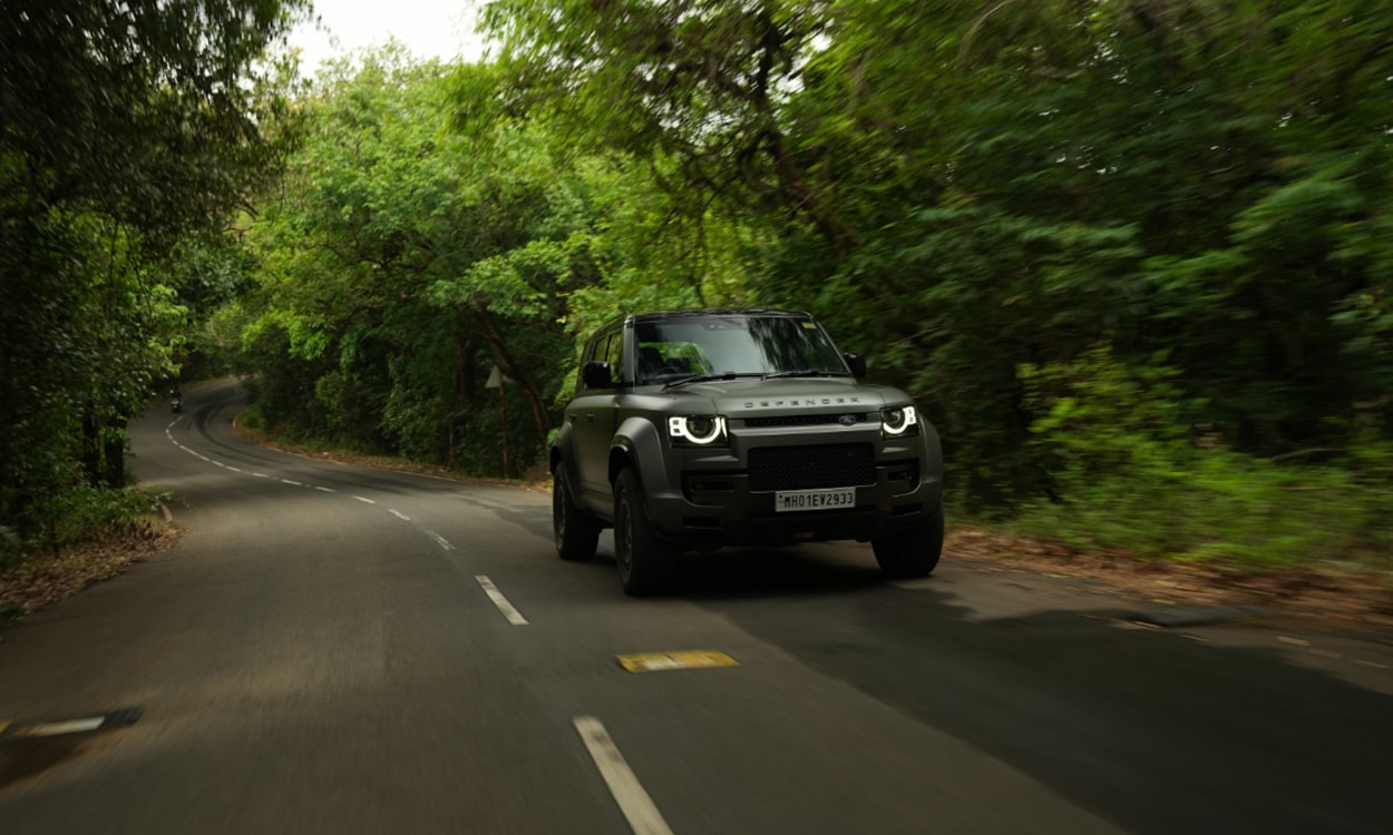 Land Rover Defender Ride View 3 Land Rover Defender Ride View 3