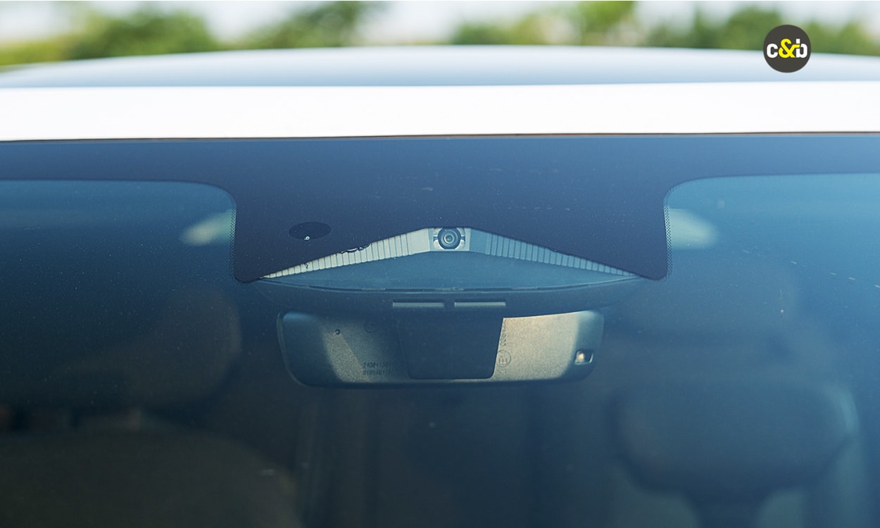 Mahindra Be 6 Light Mahindra Be 6 Light images