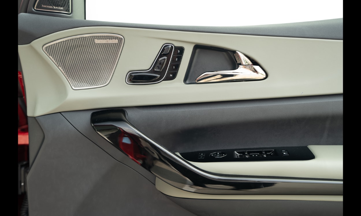 mahindra xev 9e comfort mahindra xev 9e comfort images