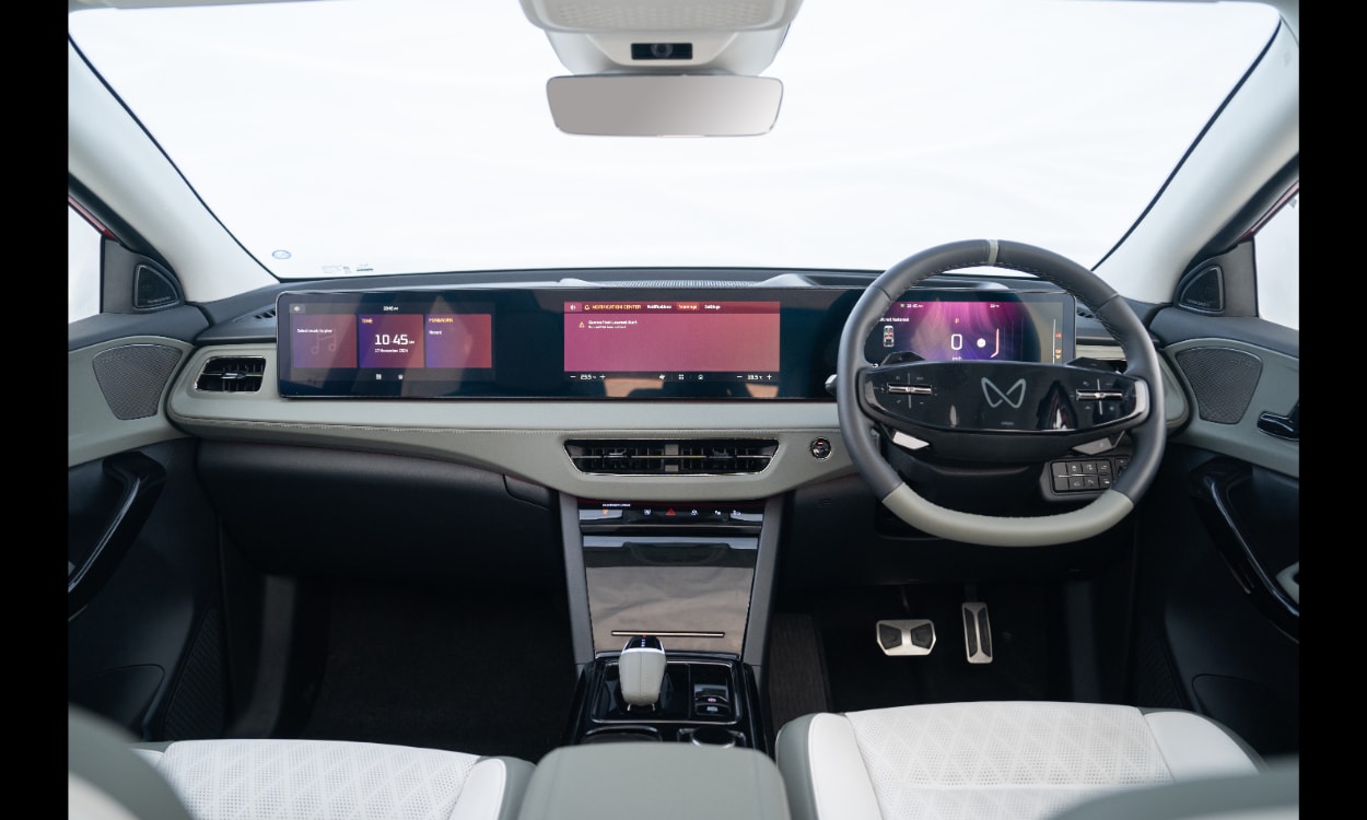 Dual tone Dashboard mahindra xev 9e Dual tone Dashboard mahindra xev 9e images