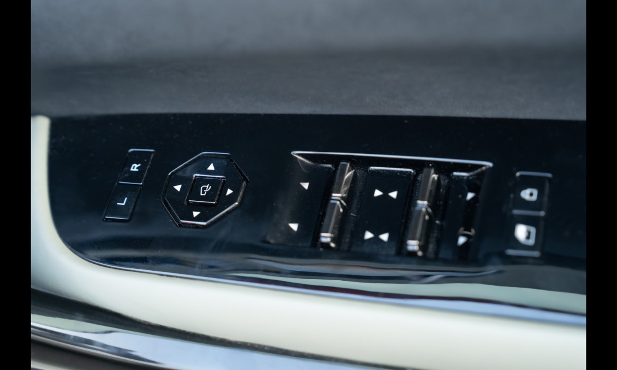 mahindra xev 9e Top Features mahindra xev 9e Top Features images