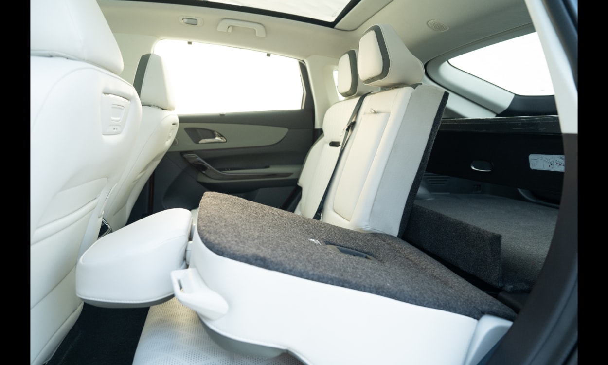 Foldable seats of mahindra xev 9e Foldable seats of mahindra xev 9e images