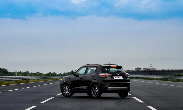 Mahindra Xuv400 Orvm Mahindra Xuv400 Orvm