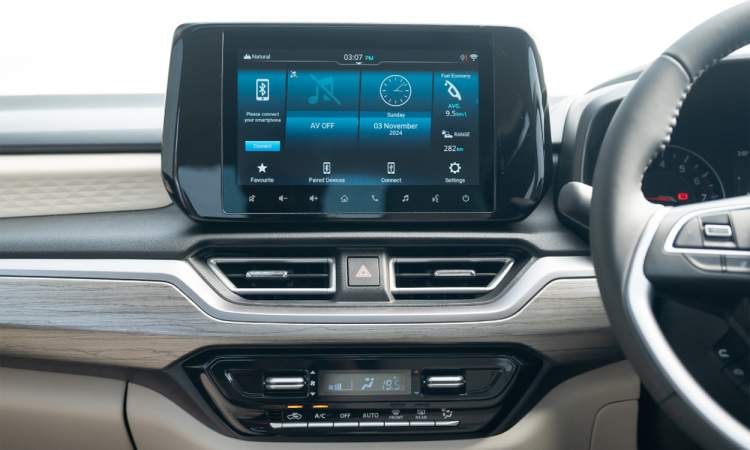 Maruti Suzuki Dzire Touchscreen Maruti Suzuki Dzire Touchscreen