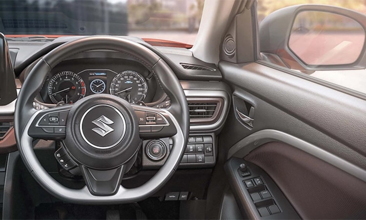 Maruti suzuki brezza steering Maruti suzuki brezza steering images