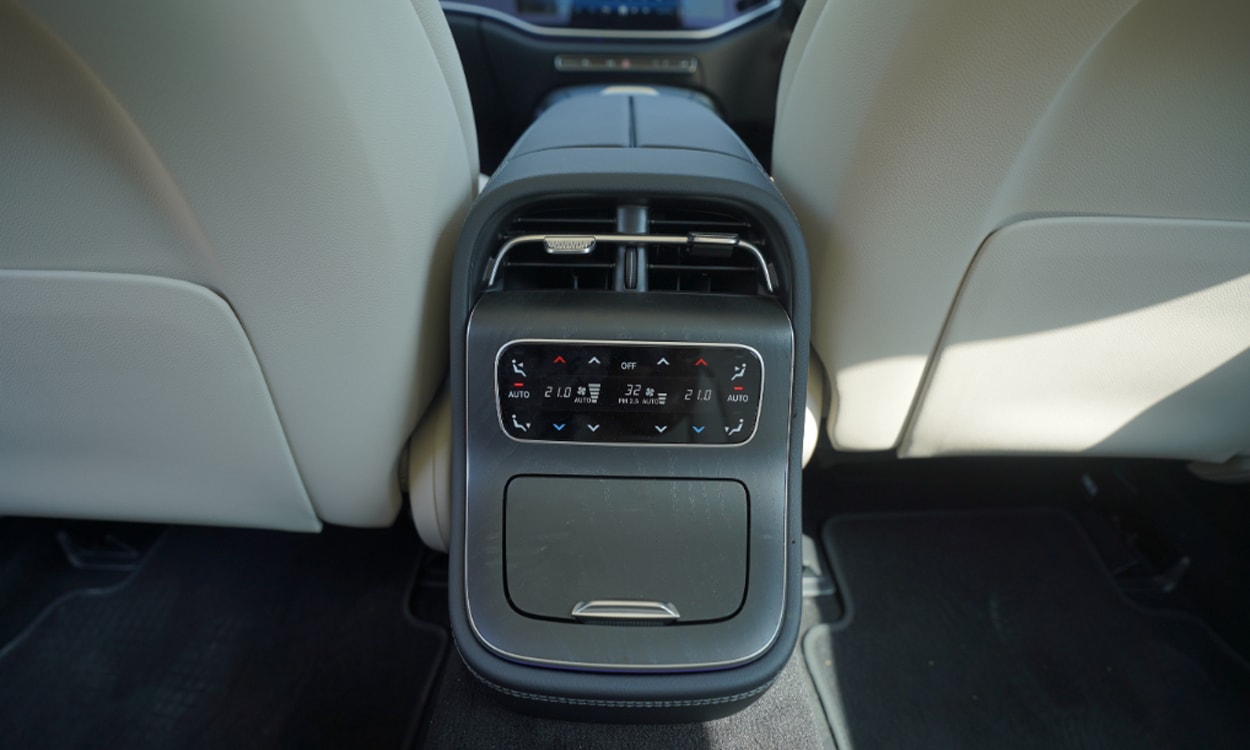 Mercedes Benz E220d Rear AC Mercedes Benz E220d Rear AC