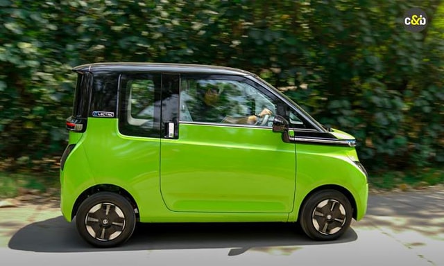 Mg Comet Action 9 Mg Comet Action 9