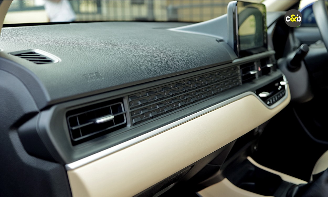 Honda Amaze Console Honda Amaze Console images