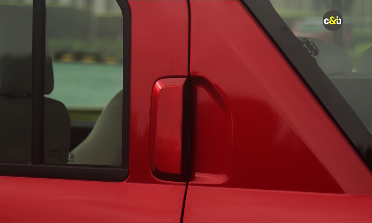Mahindra Thar Roxx Door Handle Mahindra Thar Roxx Door Handle images