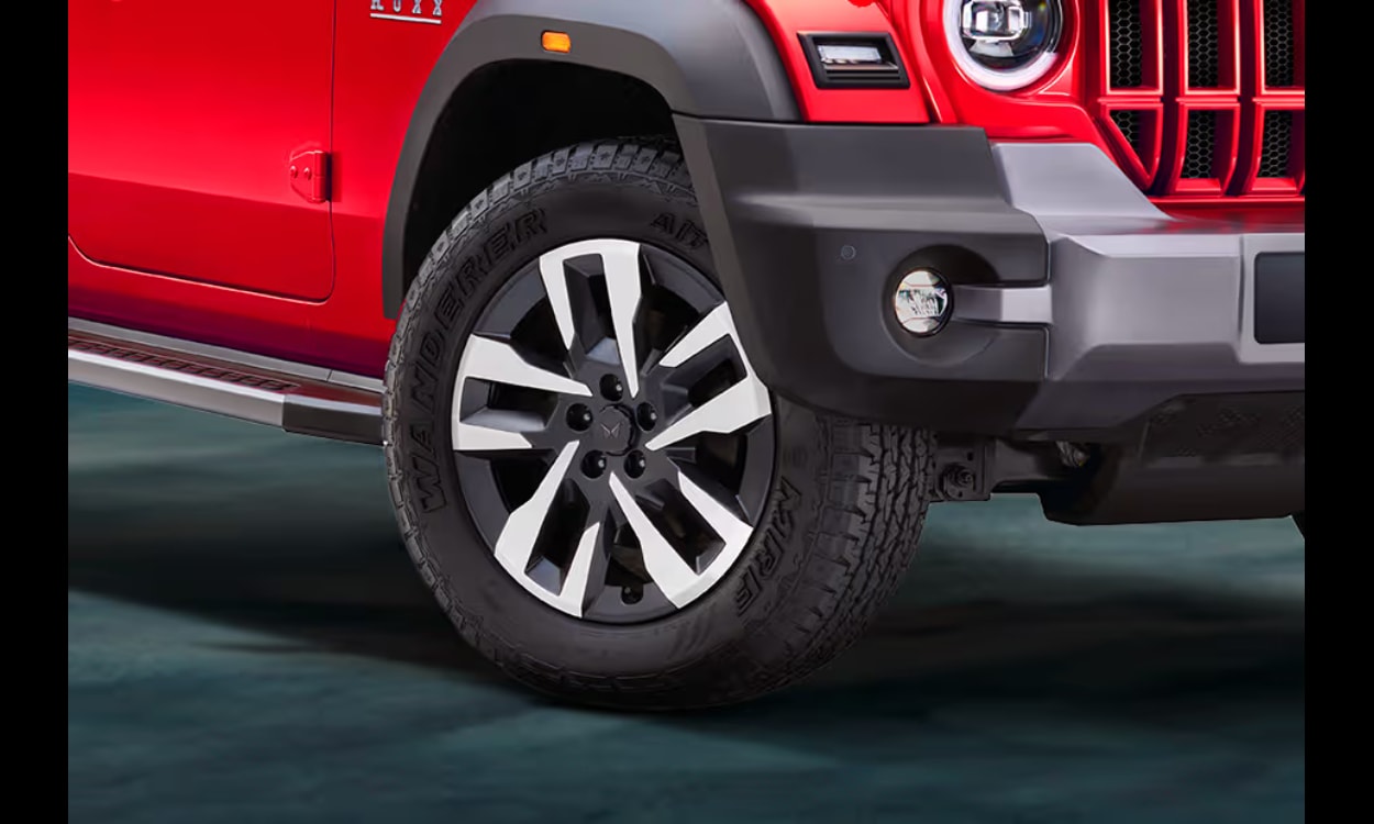 Mahindra thar roxx wheel 2 Mahindra thar roxx wheel 2 images