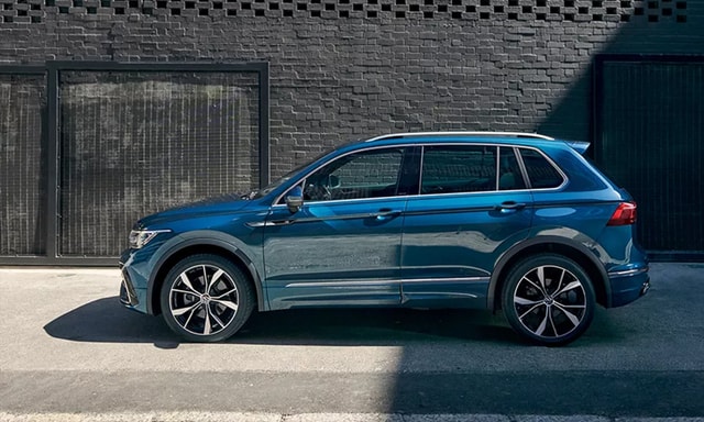 Volkswagen Tiguan Sideview Volkswagen Tiguan Sideview