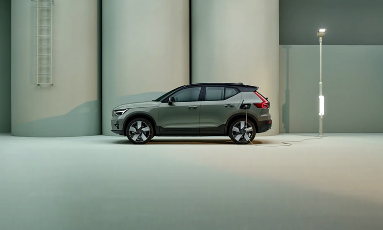 Volvo Xc40 Recharge Side View Volvo Xc40 Recharge Side View