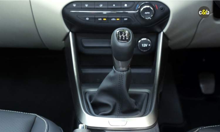 Tata Altroz Gear Tata Altroz Gear