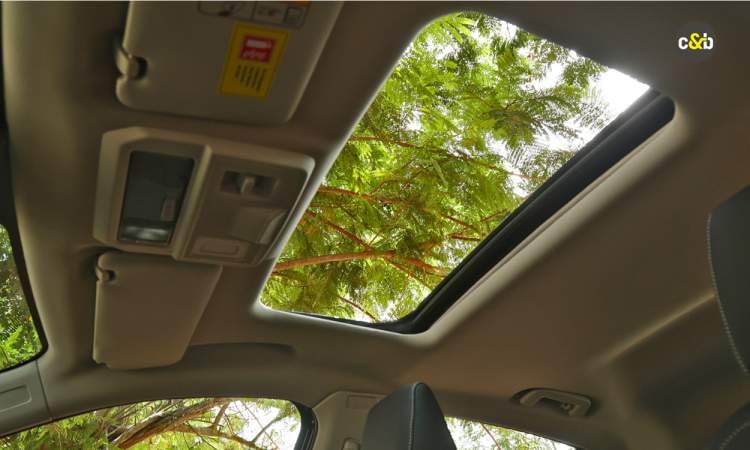 Tata Altroz Sunroof Tata Altroz Sunroof