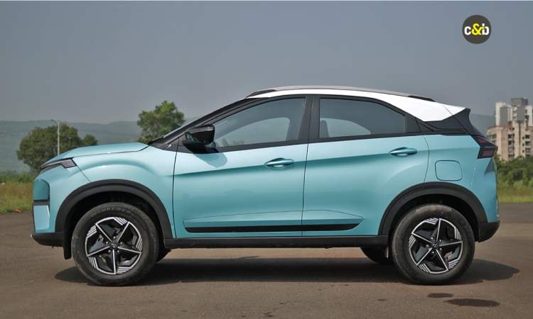 Tata Nexon cng Sideview Tata Nexon cng Sideview images