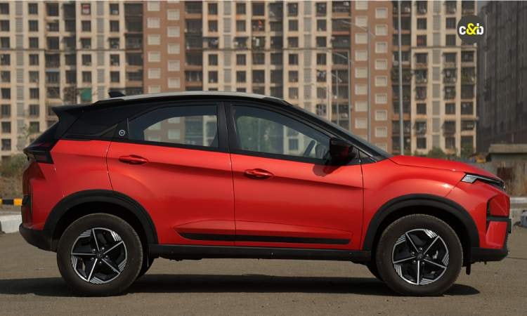 Tata Nexon Rightsideview Tata Nexon Rightsideview images
