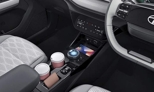 Tata Punch Ev Bejwelled Knob Tata Punch Ev Bejwelled Knob