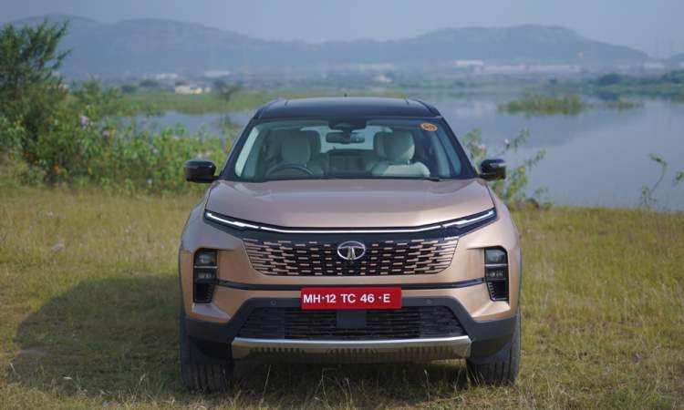 Tata Safari Front Look Tata Safari Front Look